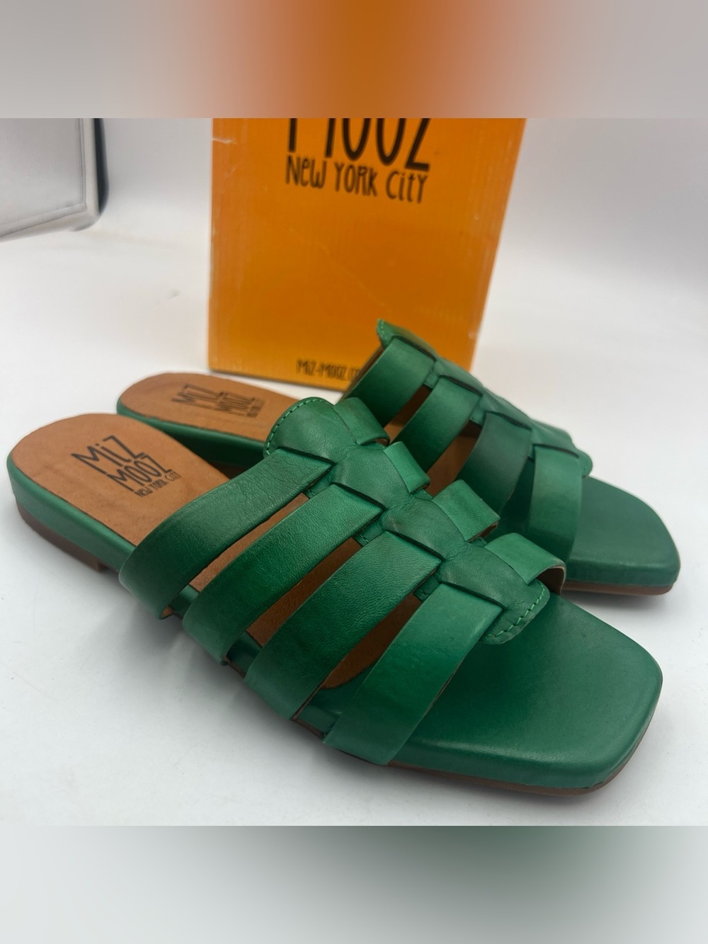 MiZ MOOZ Leather Fisherman Slide Sandals Emerald Preppy EU 38 US 7.5-8M) NEW/Box